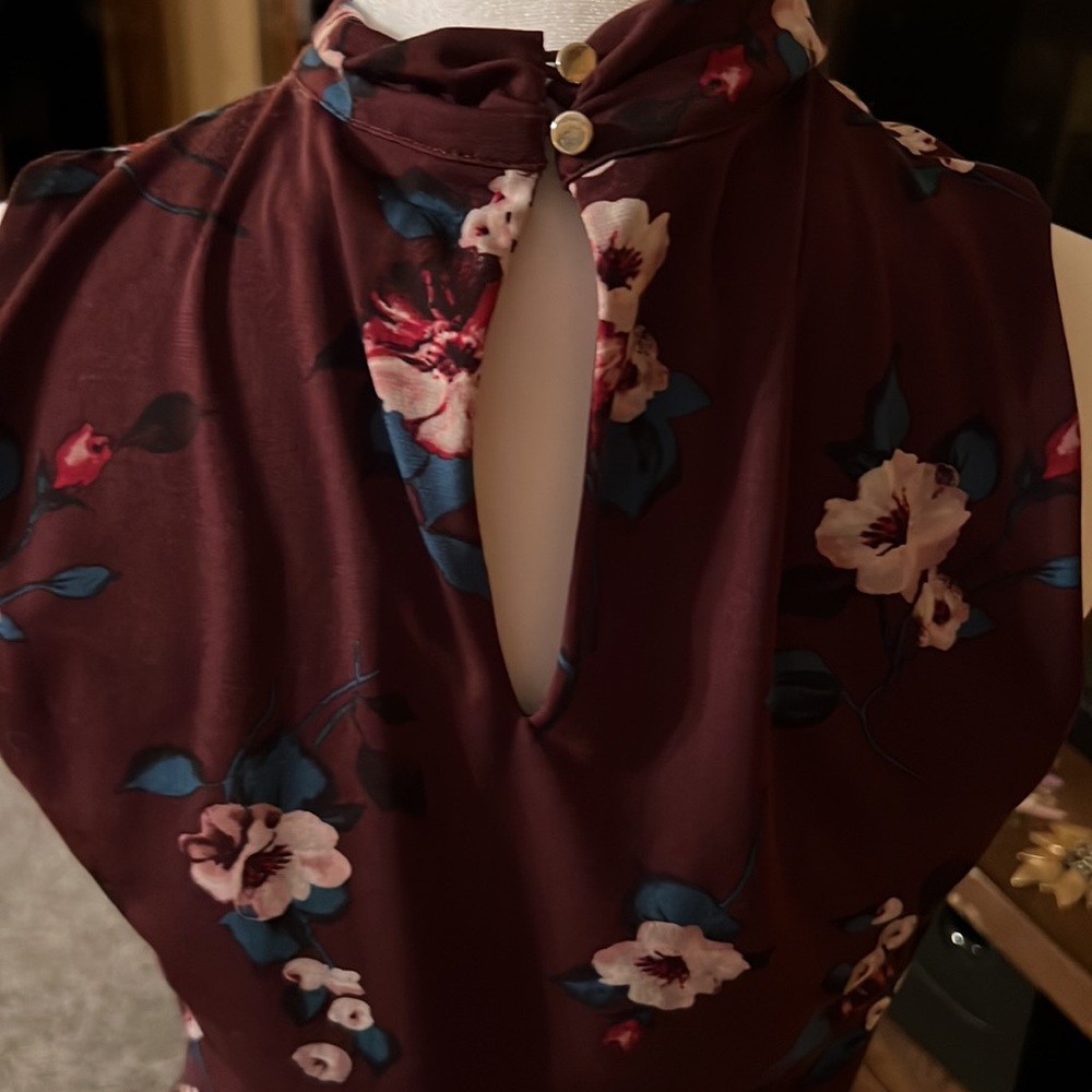 WHBM top, deep burgundy with floral - Picture 2 of 5